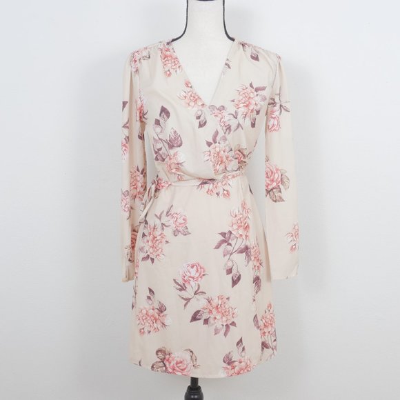 Selfie Leslie Nude Beige Pink Floral Long Sleeve Wrap Size Small Boho Dress - Picture 1 of 12